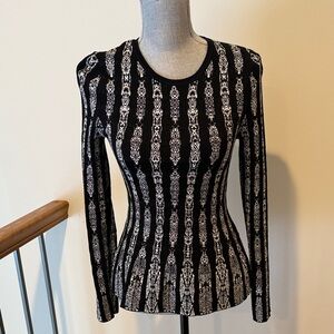 White House Black Market Black and White Long Sleeve Top